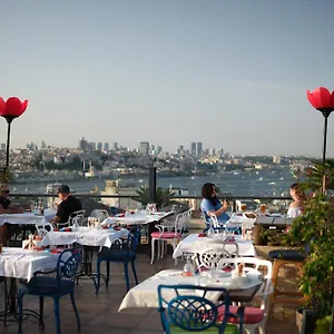Raymond Blue *** Istanbul