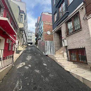 Hub Flats **** Istanbul